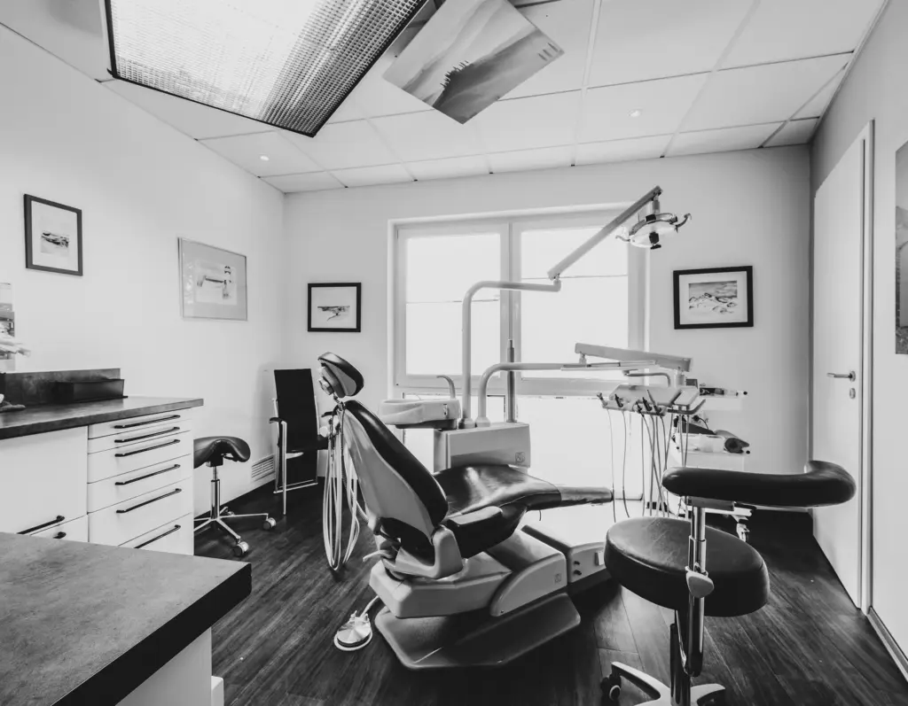 Beispiel Behandlungszimmer in der Praxis Goepel & Kollegen